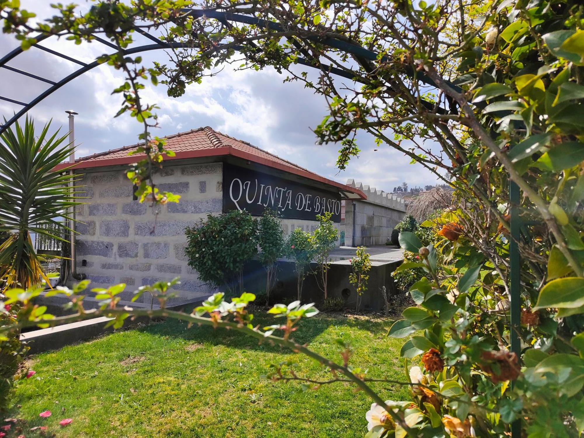 Quinta De Basto House Hotel Felgueiras Exterior photo